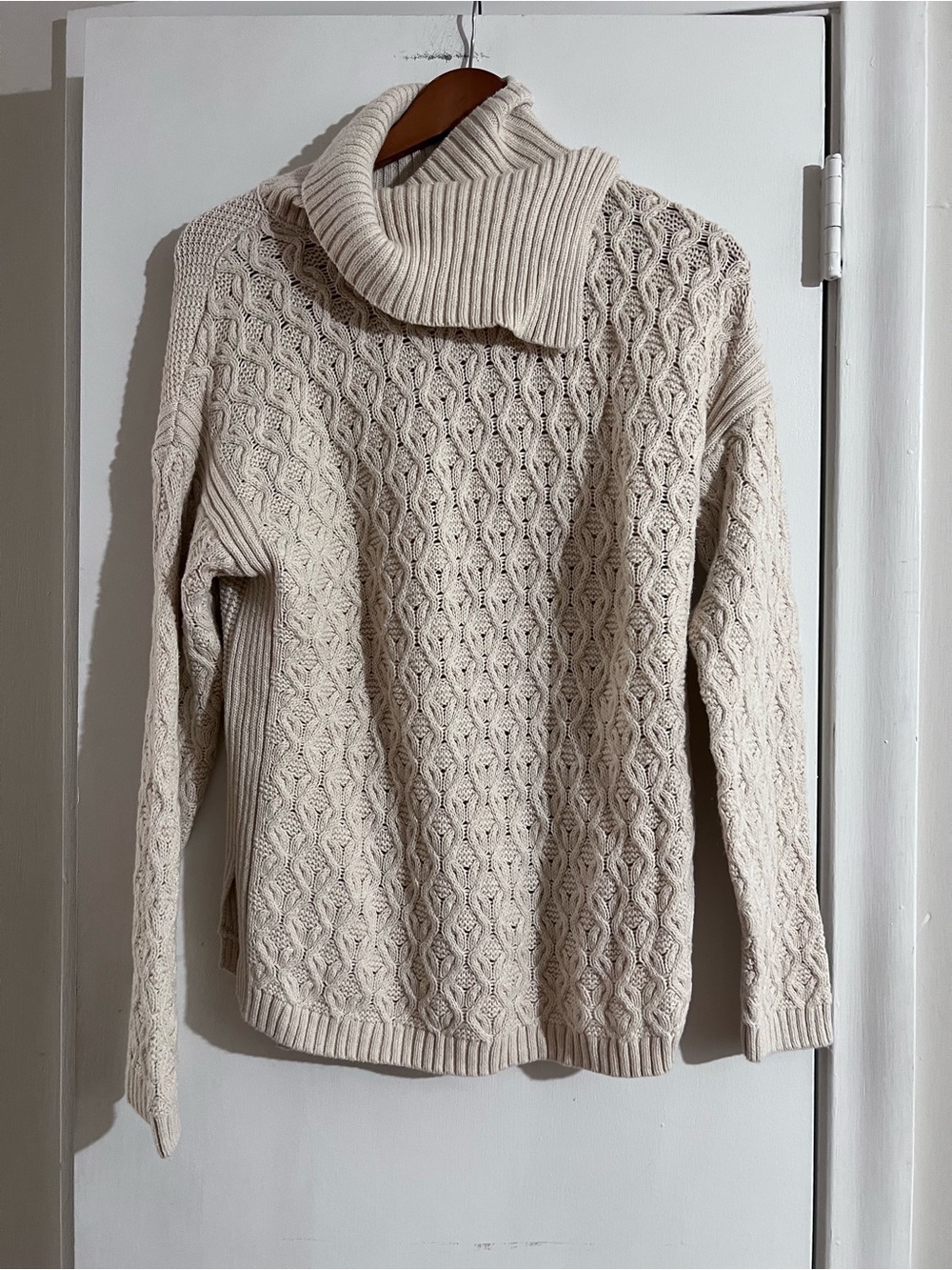 Women’s Jeanne Pierre Cream Sweater - Large